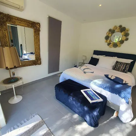 Les Eva Lea Bed and Breakfast Lecci