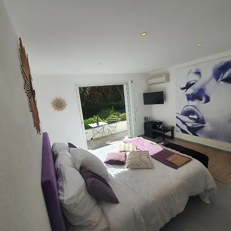 Les Eva Lea Bed and Breakfast